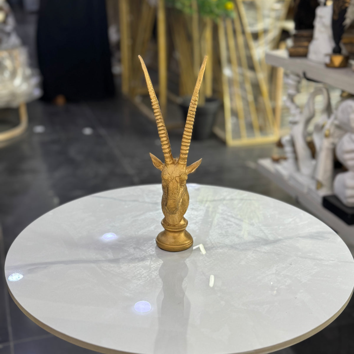 Golden Antelope Head Sculpture – Luxury Table Decor