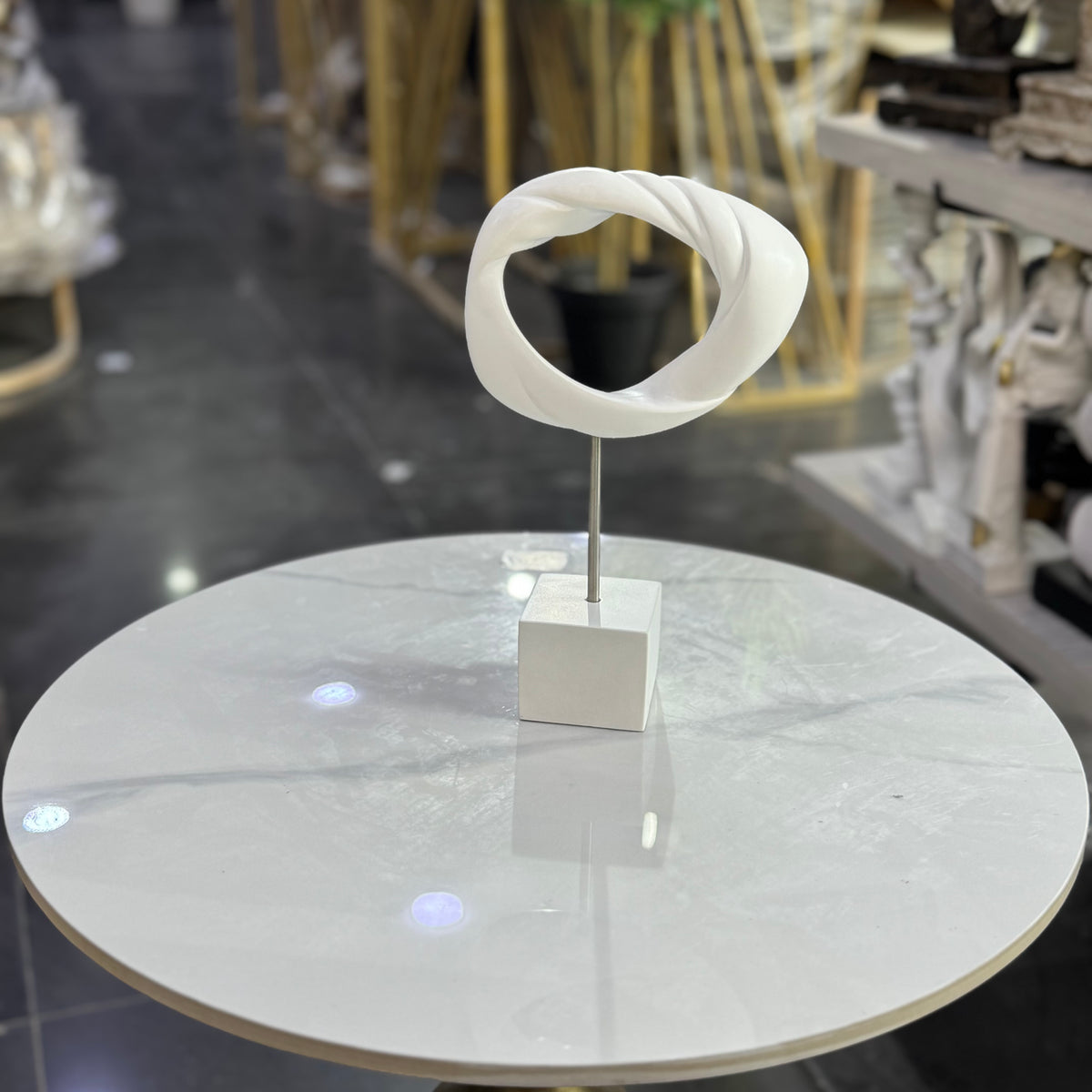 Modern Infinity Loop Sculpture – White Abstract Table Decor
